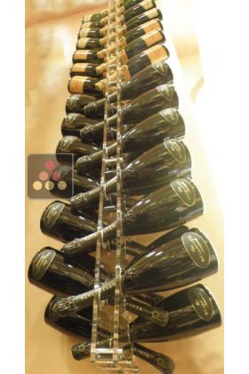 Porte-Bouteilles mural en plexiglas pour 54 bouteilles de champagne avec option LED