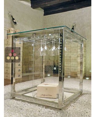 Table avec système de rangement de 49 verres