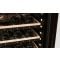 Cave à vin mono ou multi-températures de service et de conservation connectée avec clayettes intelligentes