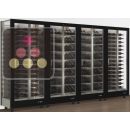 Combiné de 4 vitrines à vin professionnelles multi-usages - 3 cotés vitrés - Bouteilles horizontales/inclinées - Habillage magnétique interchangeable ACI-TMR46000M