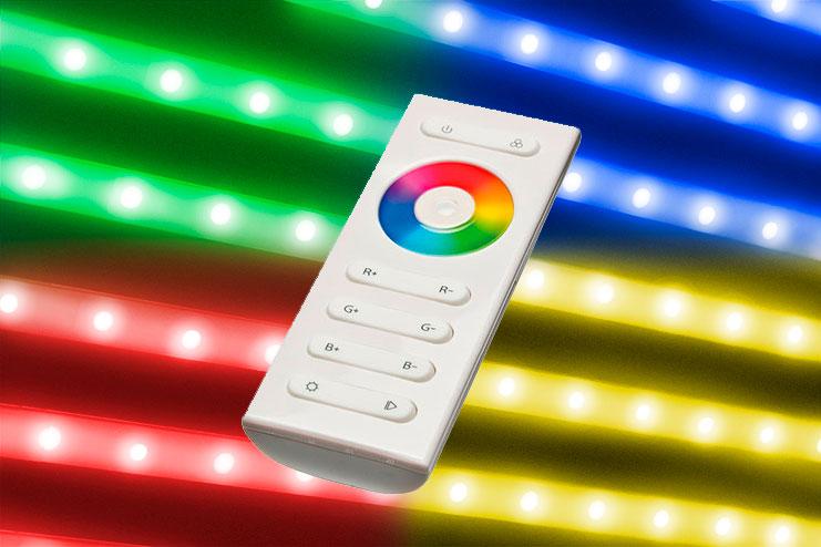 Éclairage par LED multi-colores RGB avec télécommande pour la sélection des couleurs, programmation de cycles lumineux et réglage de l'intensité. La couleur blanche est un blanc froid (6000-6500°K). Option déconseillée pour modules charcuteries, from