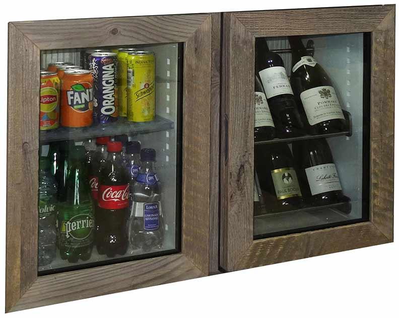 Minibar à gauche et Minicave à droite